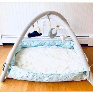 Pottery Barn Moon and Stars Baby Play Mat Yard